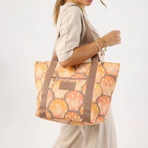 Aloha Collection Sunrise Shell Tote